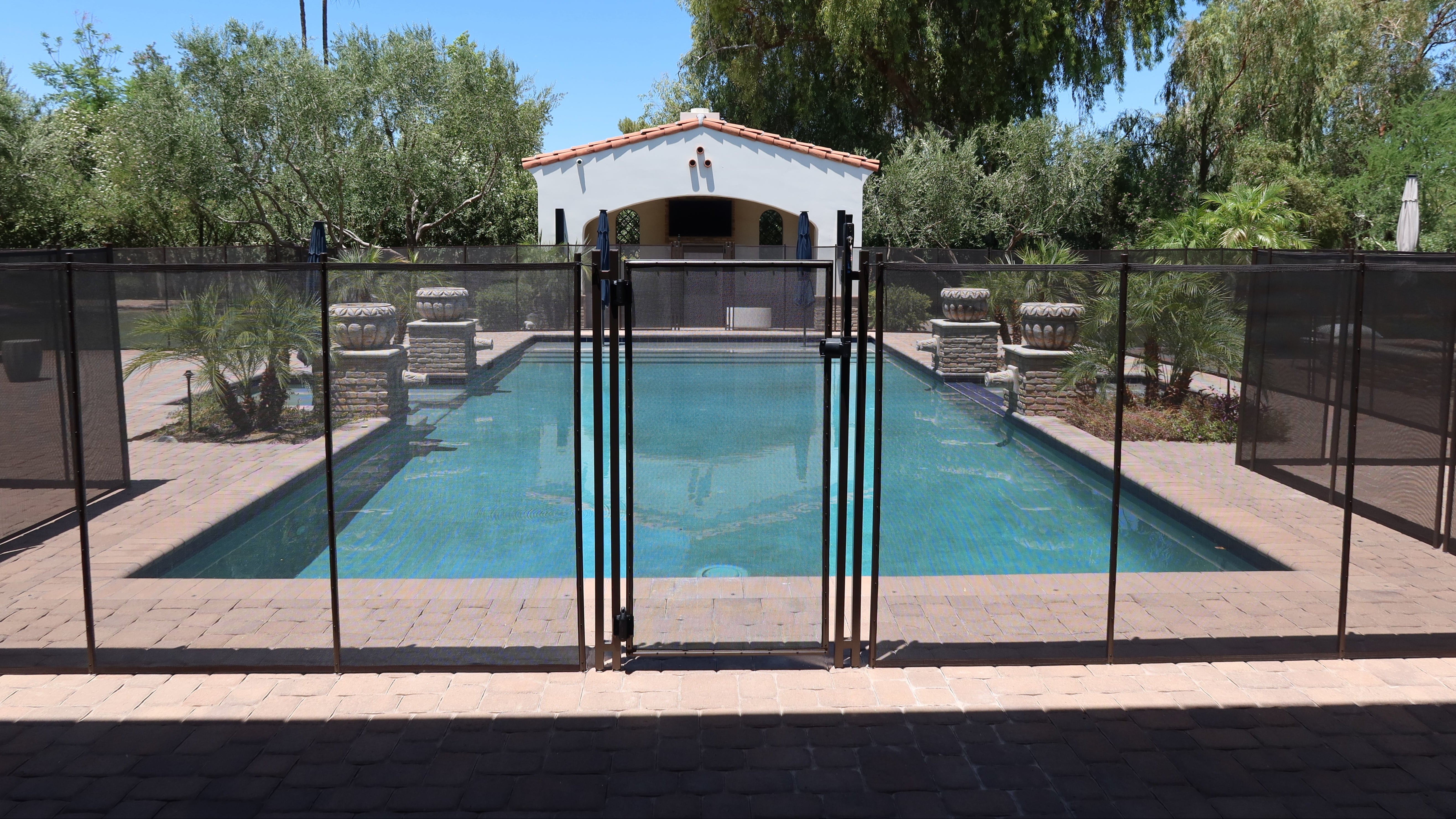 Custom Pool Fencing & Pool Safety Barriers