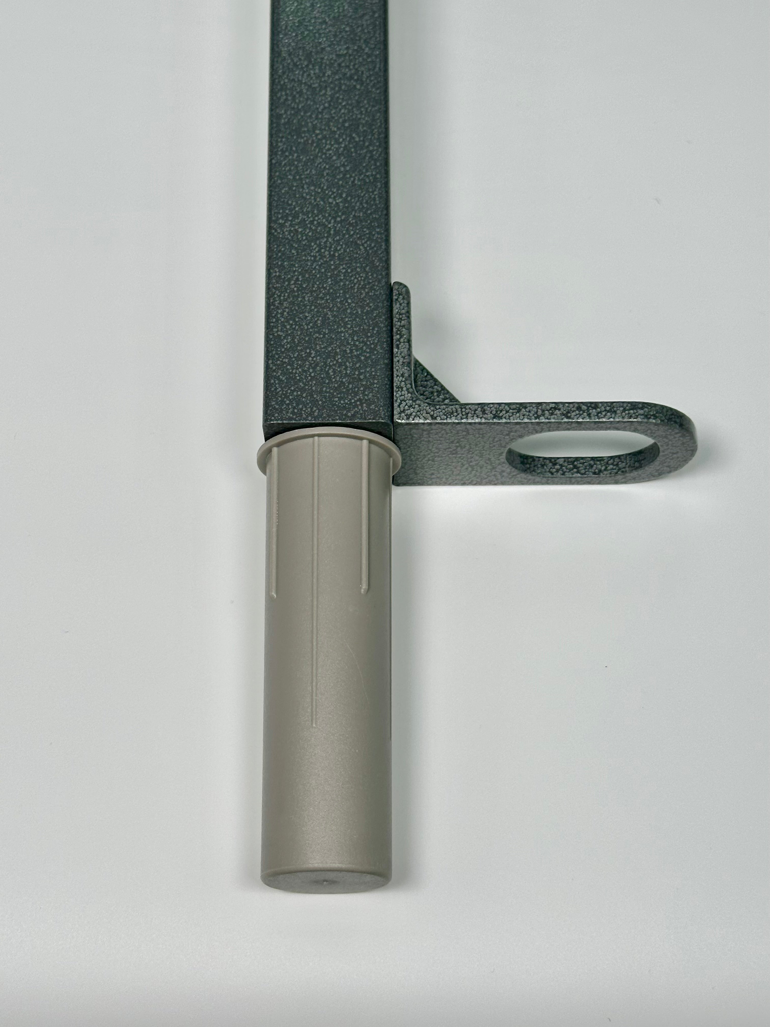 Terminating Post 60"